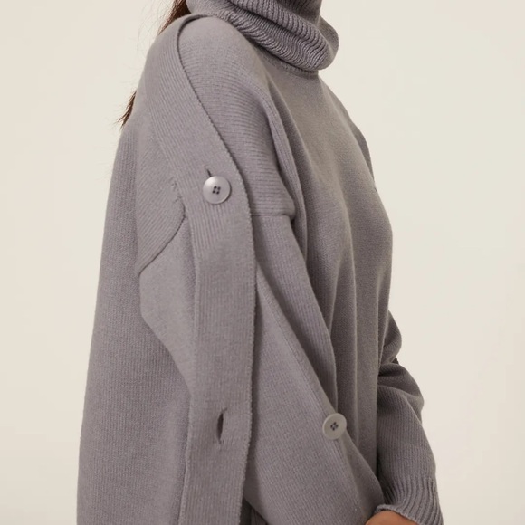 EUC Tibi sweater in size small - Picture 9 of 10